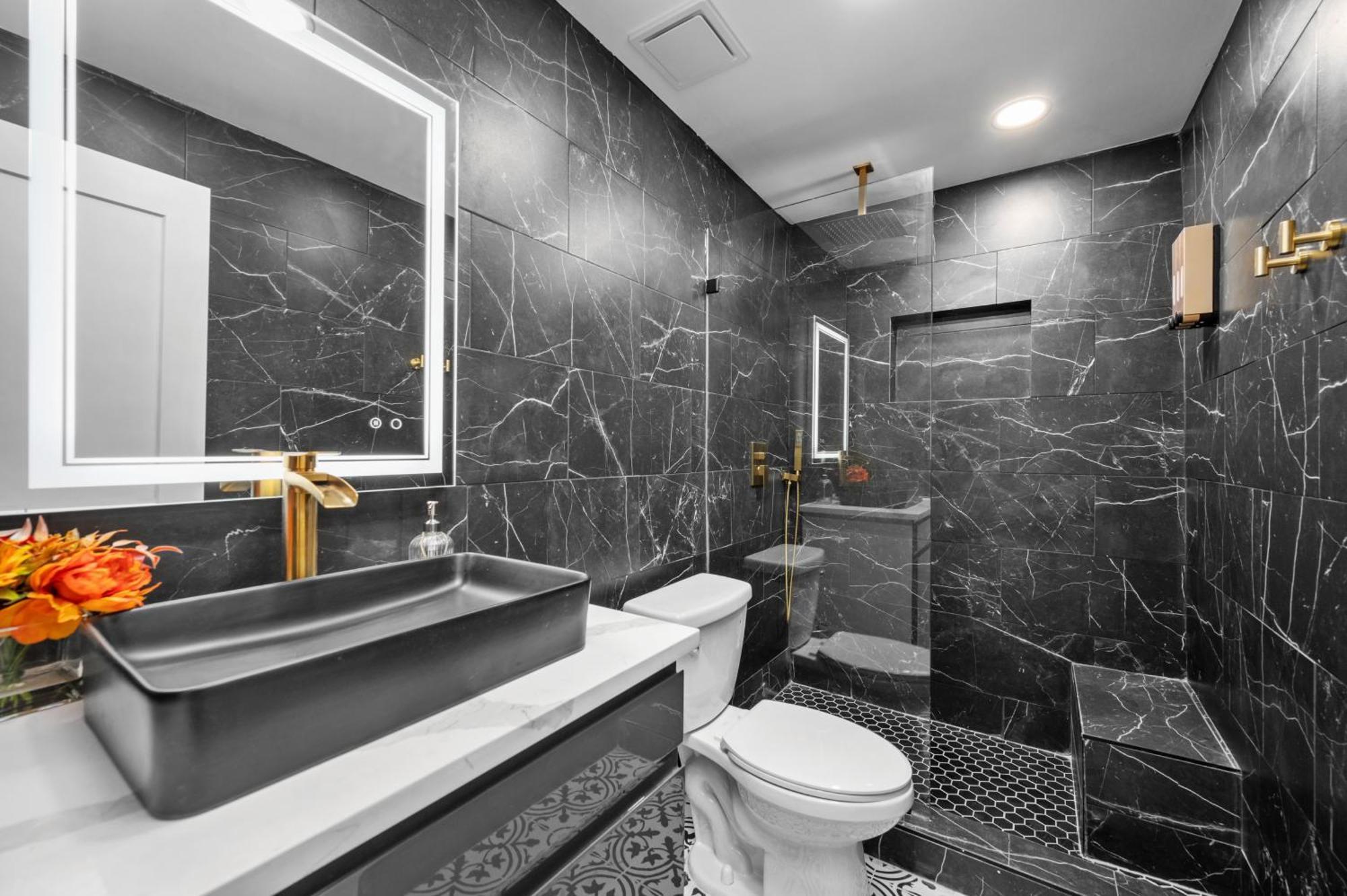 יוסטון Modern 2Br City Center Getaway With Free Park מראה חיצוני תמונה